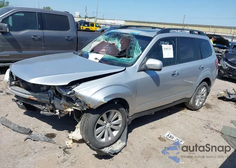 2011 Subaru Forester 2.5X Premium from USA, damaged, VIN JF2SHBDC2BH717121